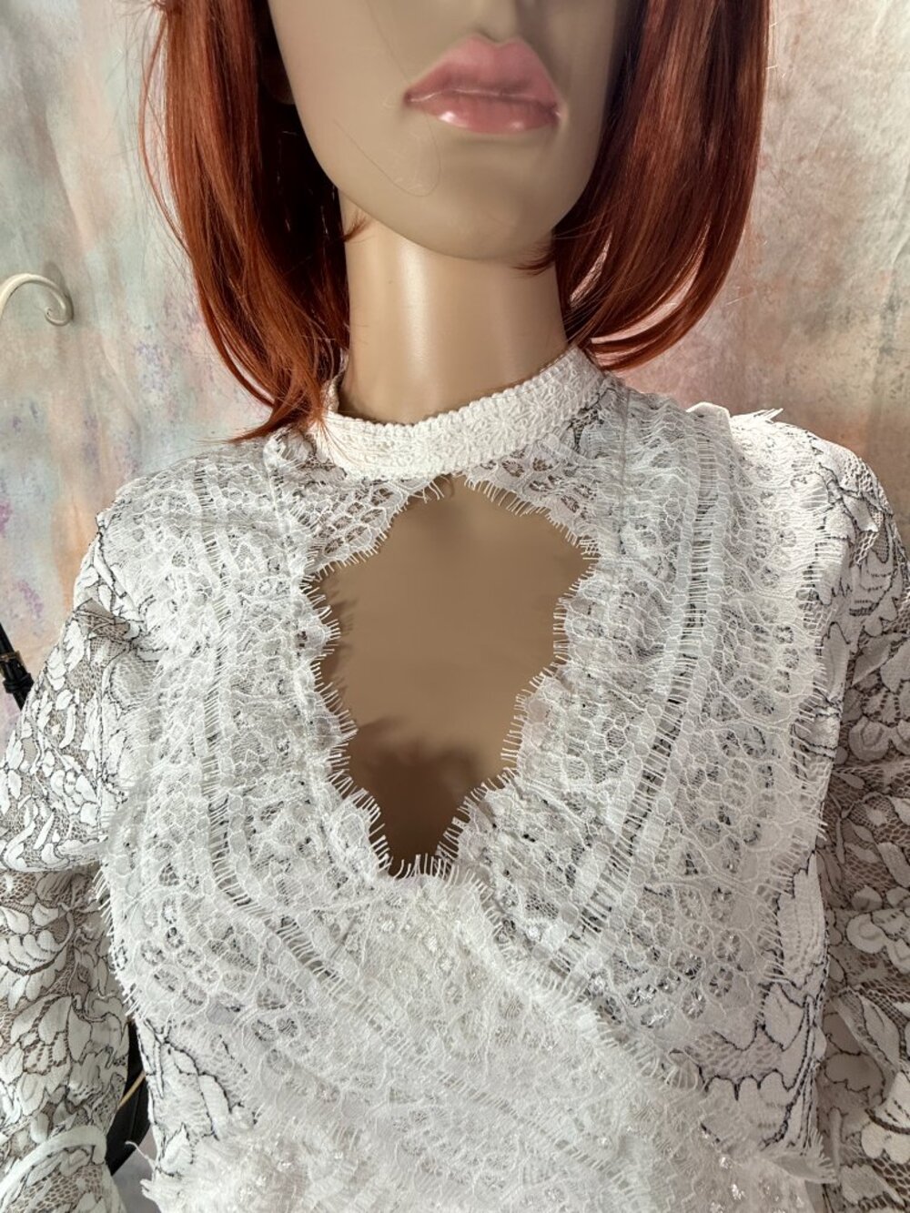 NEW📌Skin-Glimpsing Lace Accents Lends Sheer Romance To This Breezy Mini Dress - Picture 3 of 15